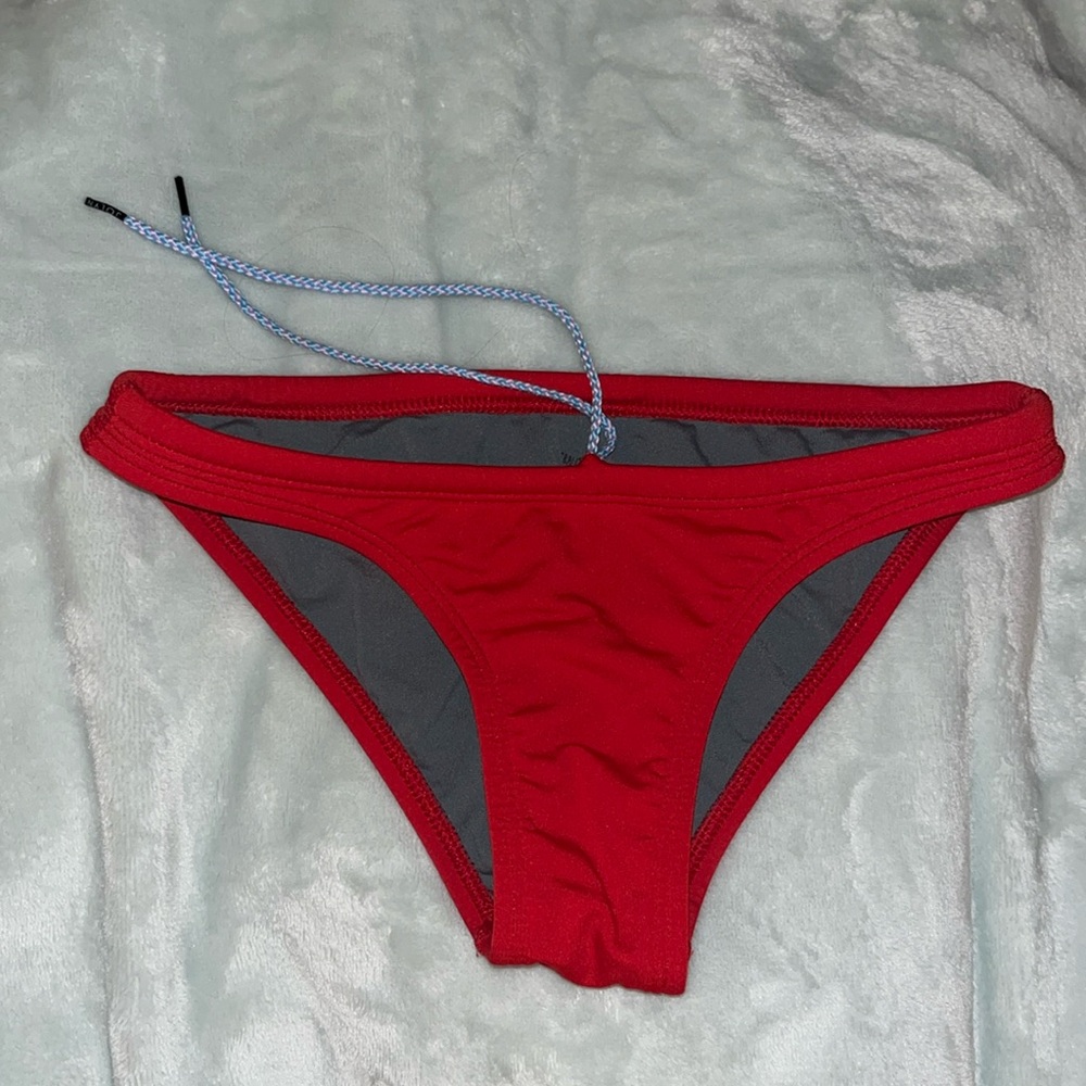 Jolyn Red Bikini Bottom “Bali” size small